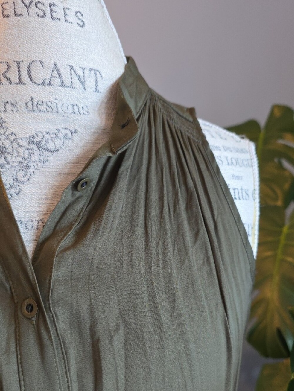 Banana Republic- Maxi Dress View 3
